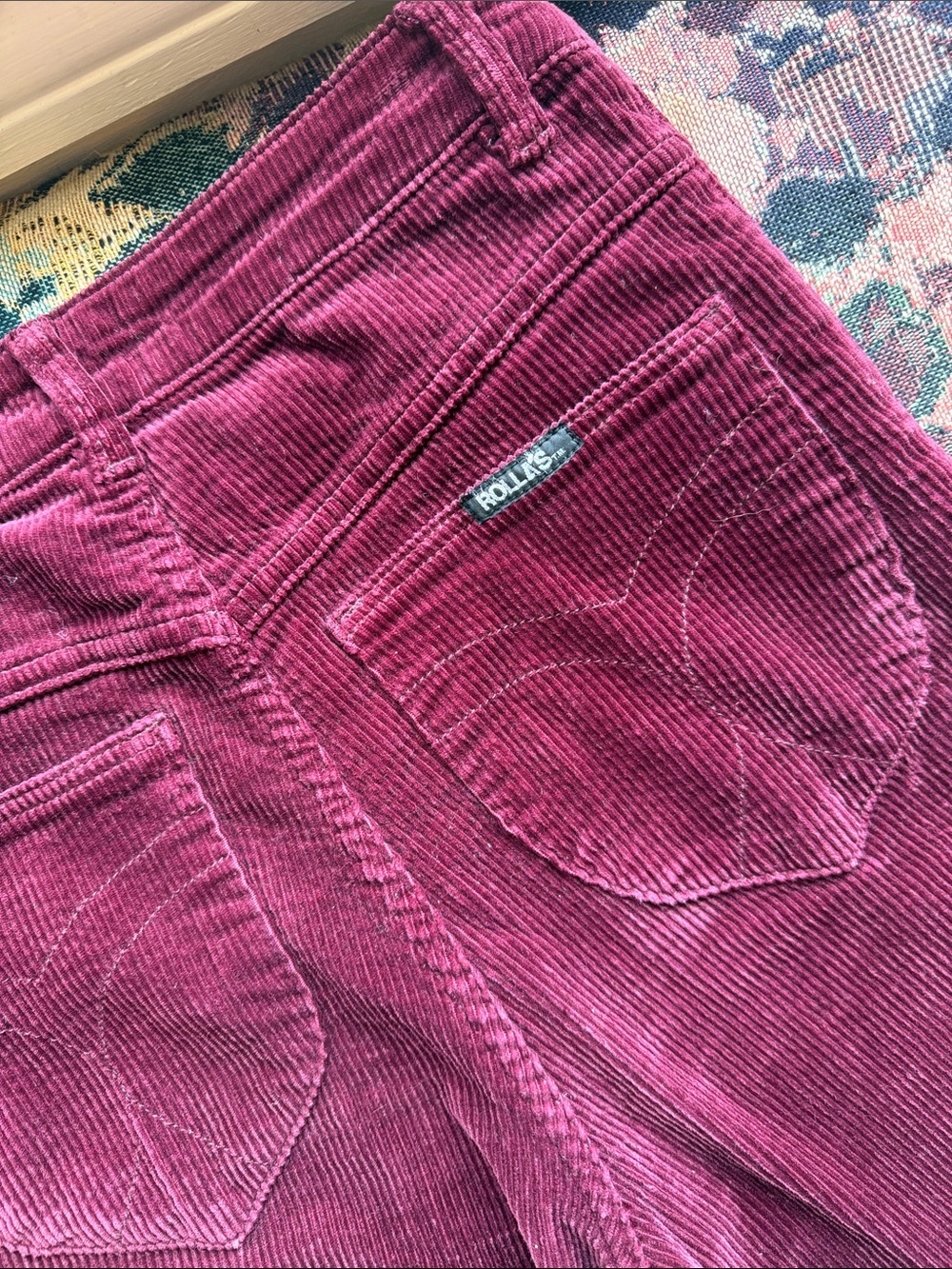 ROLLA’S Wide leg Burgundy Corduroys